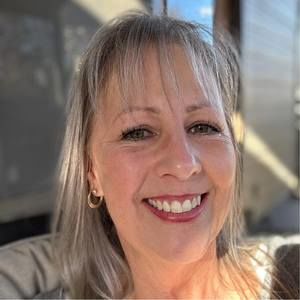 Meet your Posher, Joanne